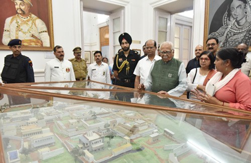 governor remembered the martyrs of the first freedom struggle