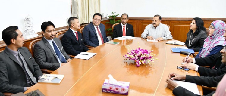 ministerial meeting with the minister of personnel of malaysia delegation
