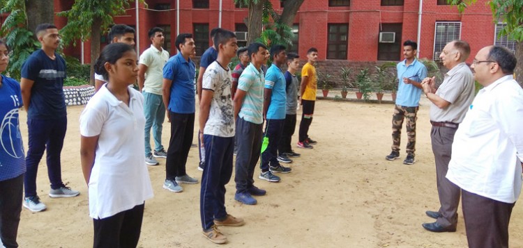 colonel mukul joshi inspires youth