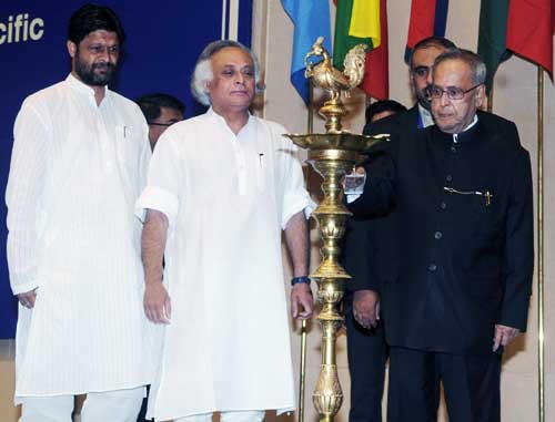 pranab mukherjee, jairam ramesh and pradeep jain
