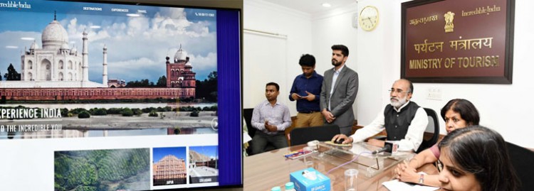 alphons kannanthanam launching the new incredible india website