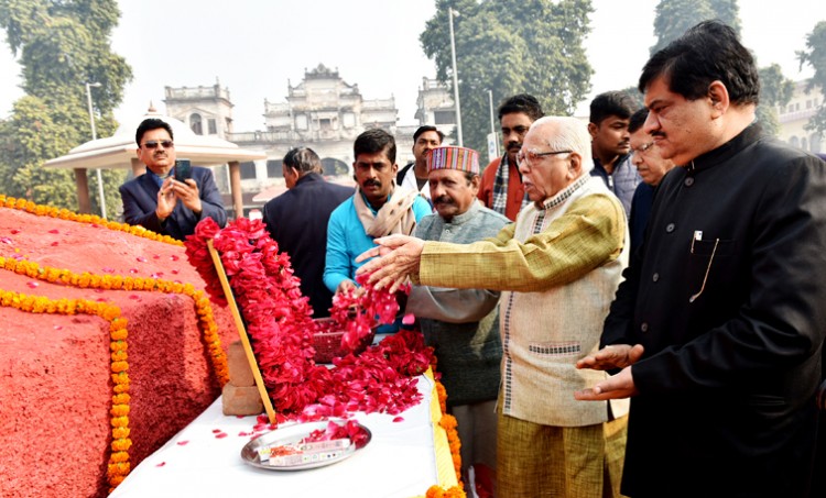 swami vivekananda's birth anniversary celebrated across country