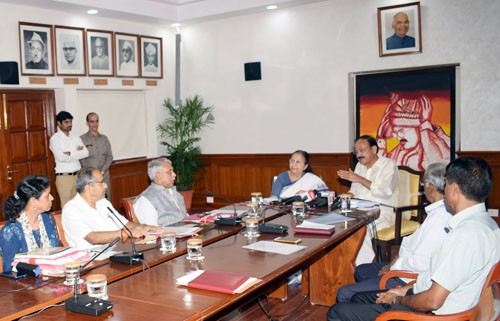 venkaiah, sumitra mahajan's joint appeal for relief in flood affected kerala
