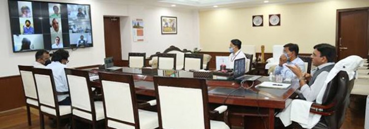 minister of state for shipping mansukh mandaviya