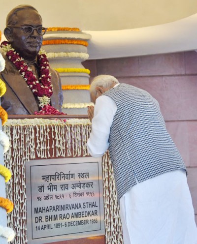 narendra modi paying floral tributes to dr. bhim rao ambedkar
