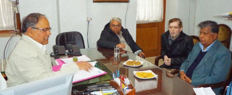 district standing committee on journalists