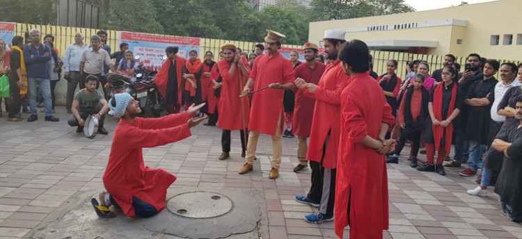 famous drama janata paagal ho gaee hai