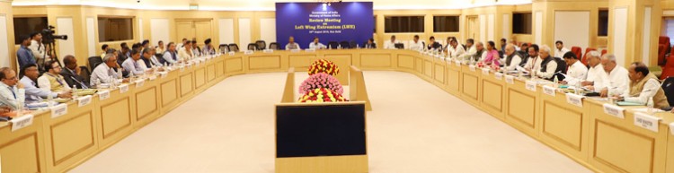 amit shah meeting on the chief ministers of left wing extremism affected states