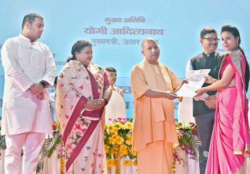 chief minister distributed appointment letters to selected teachers