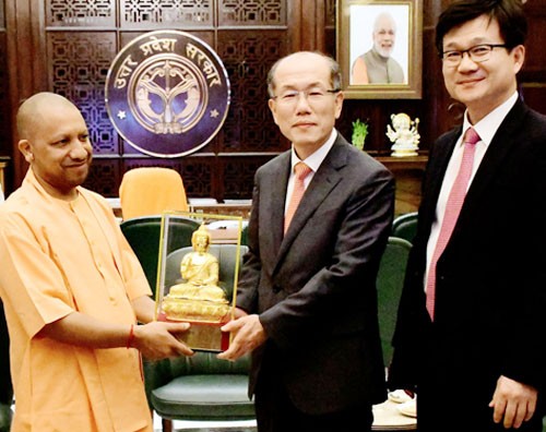 korean delegation meets cm yogi