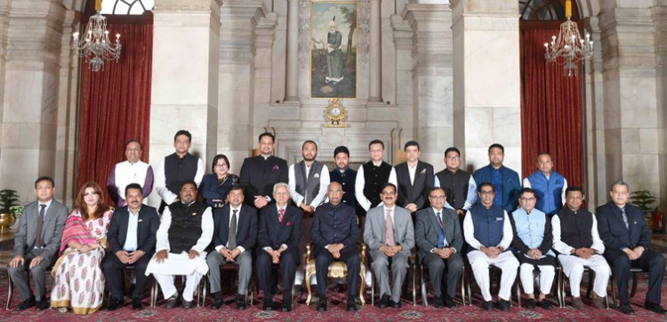 ramnath kovind with the delegation of bangladesh