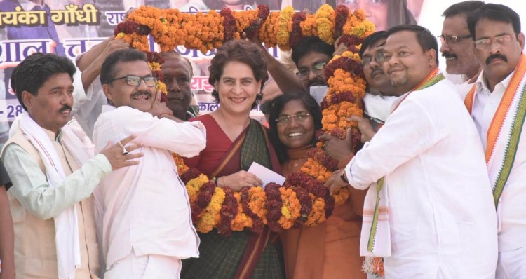 priyanka gandhi vadra meetings in bahraich and dhaurah