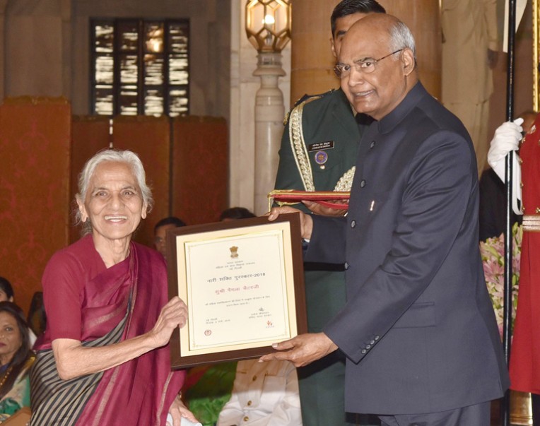 राष्ट्रपति ने दिया नारी शक्ति पुरस्कार