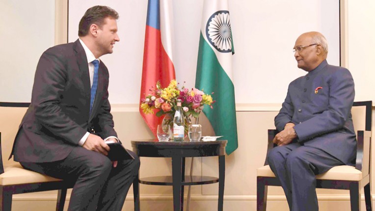 राडेक वोंड्रेसक की रामनाथ कोविंद से भेंट