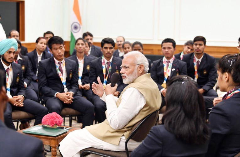 पीएम ने किया विजेता एथलीटों का सम्मान