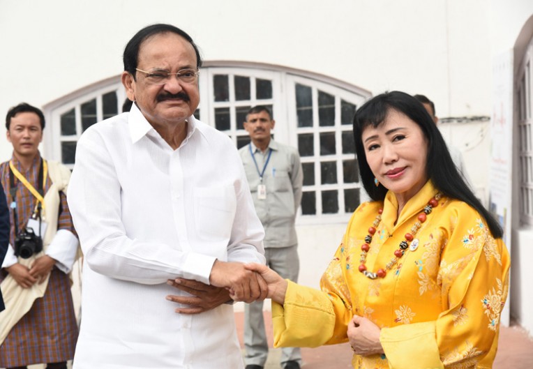 वेंकैया नायडू से मिलीं भूटान की राजमाता