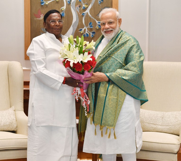 मुख्यमंत्री नारायणसामी मोदी से मिले