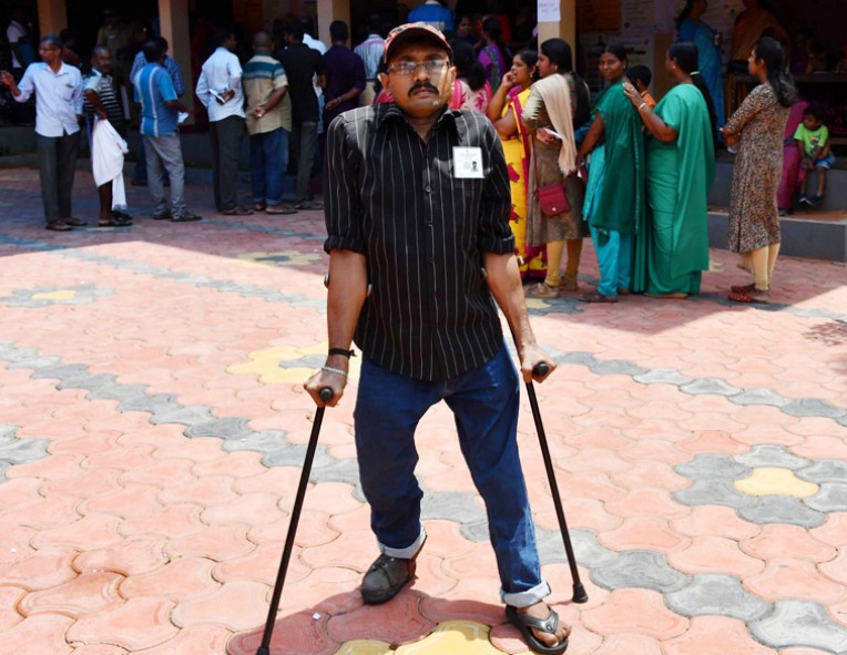 दिव्यांग मतदाता