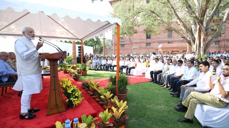 प्रधानमंत्री नरेंद्र मोदी का संबोधन